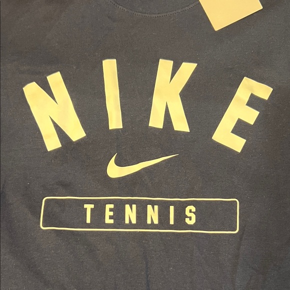 Nike Men’s Navy Blue Tennis Graphic Long Sleeve Shirt Size Large NWT - Picture 2 of 7